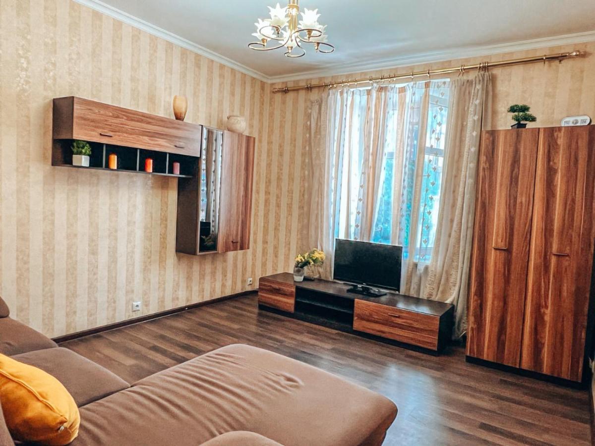 Квартира В Центре Крещатика Kyiv Exterior photo